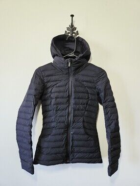 Lululemon Pack It Down Jacket Size 2 Black Puffer *flaw